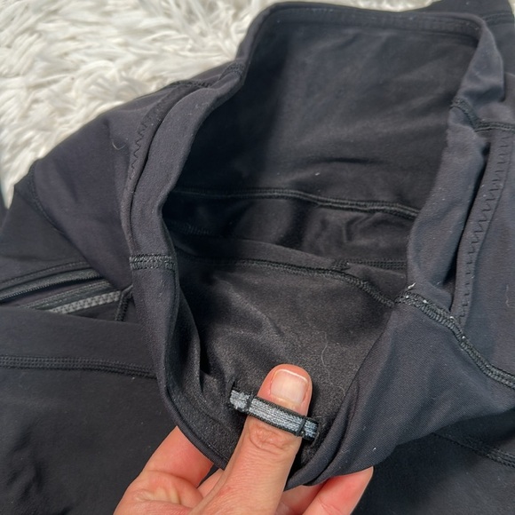Lululemon Toasty Tech Tight II Black - Picture 4 of 7